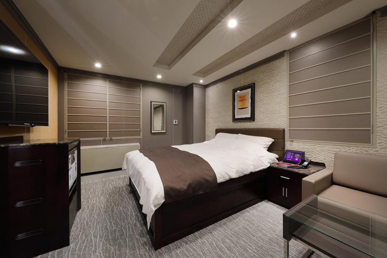 ホテルバースデー岐阜西店 Hotel Birthday Gifuwest (Adults Only) 외부 사진